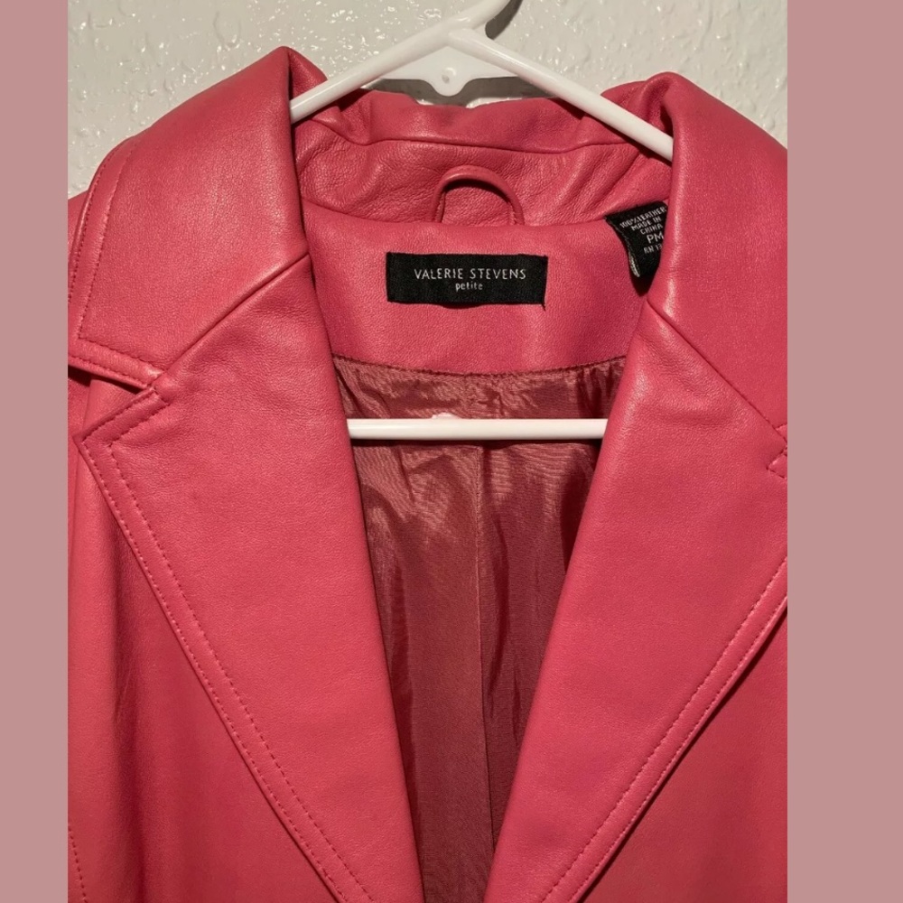 NWOT Valerie Stevens 100% Leather Jacket Size MP - Picture 2 of 6